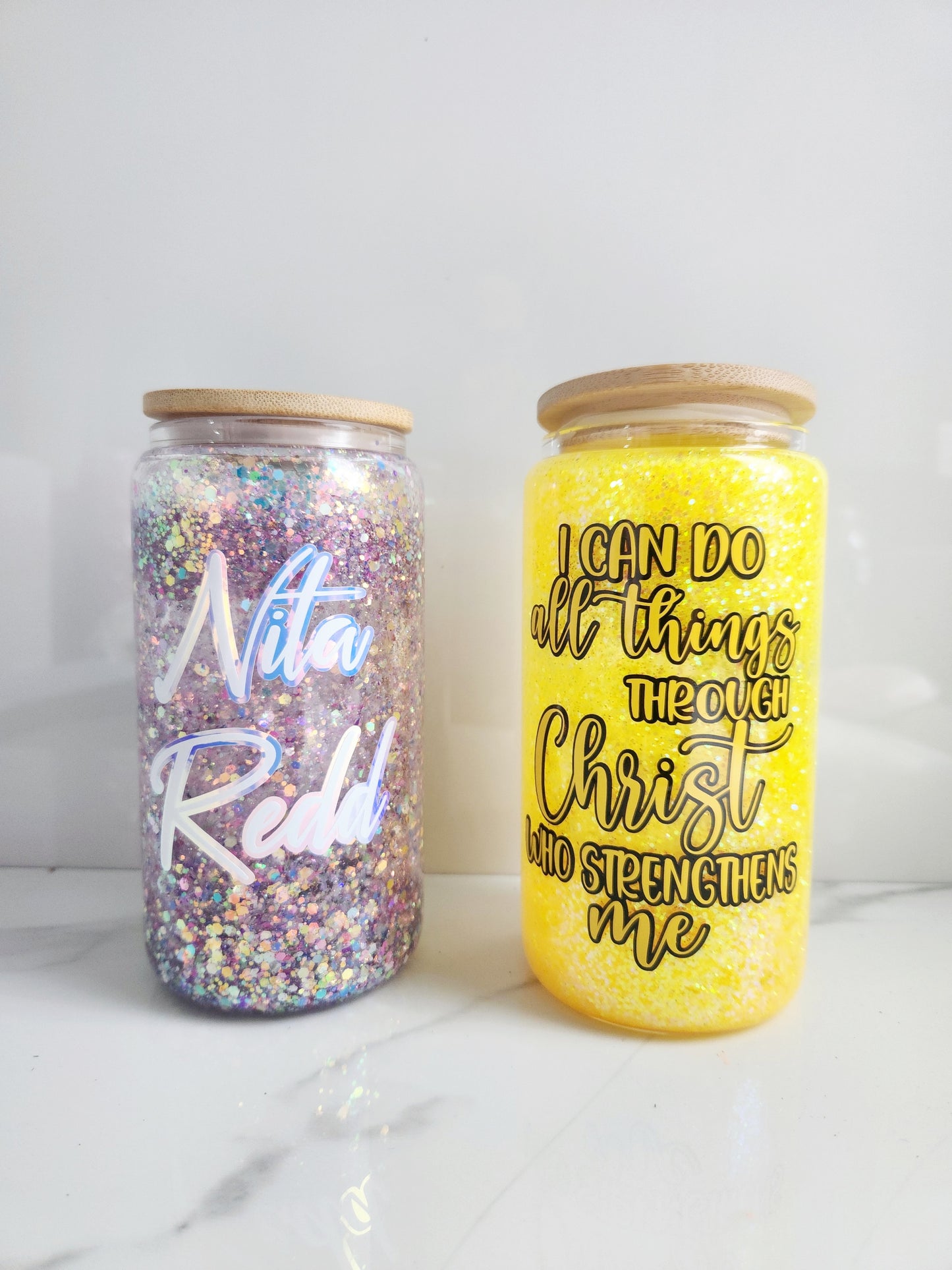 Glitter glass snow globe